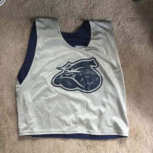 Yale Bulldog Summer Lax Pinnie