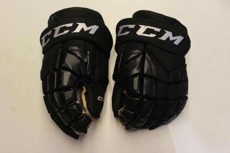 CCM Gloves Senior