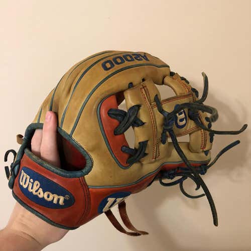 Glove of the Month June 2015, Wilson A2000