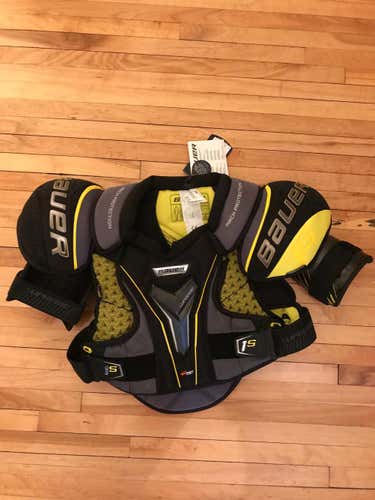 New Bauer Supreme 1S Shoulder Pads