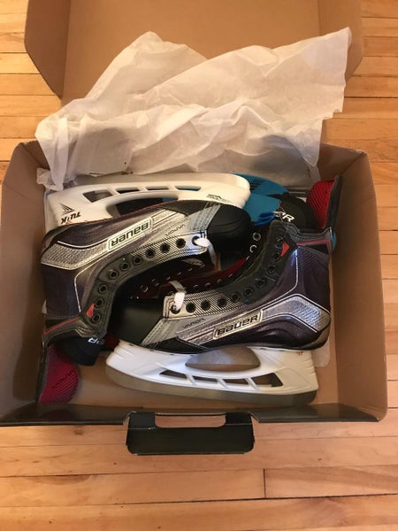 New Bauer Vapor 1X Skates Senior Size 8.5
