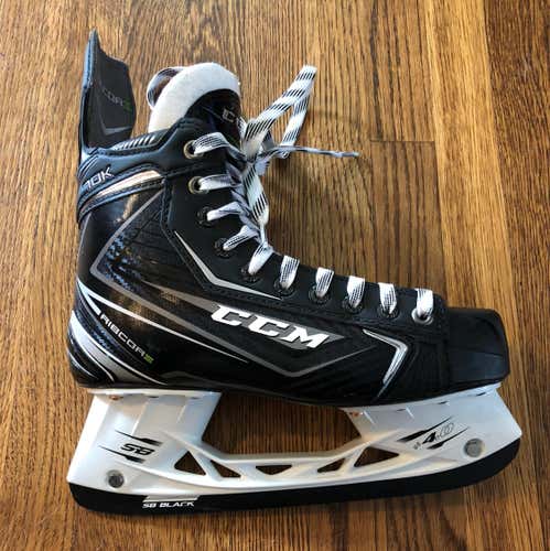CCM Ribcor 70k Size 7.5D