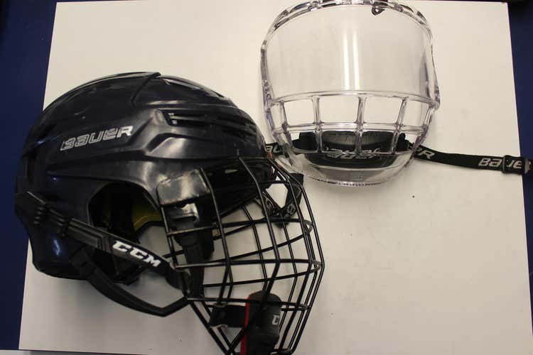 Bauer reakt Helmet with cage/bubble/shield