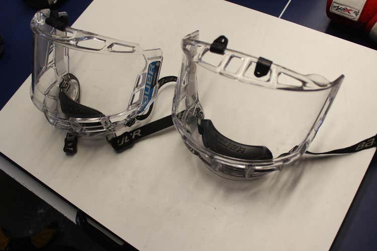 Bauer Concept 3 Full Shield Cage Senior