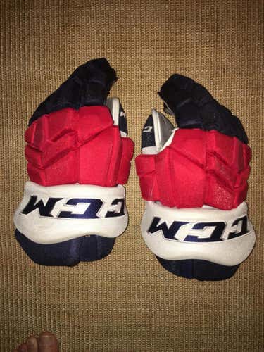AHL Rochester Americans Amerks CCM Tacks Custom Gloves 13” 001