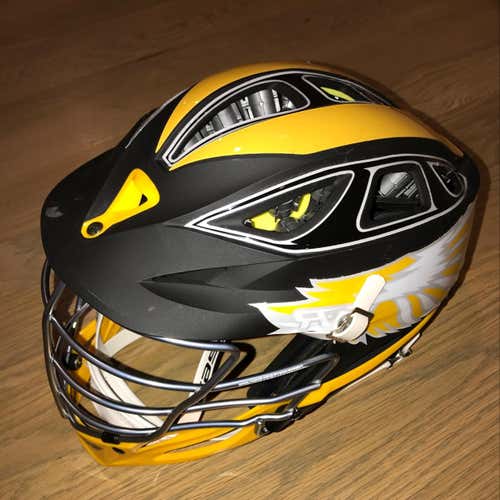 Unused Matte Black Casacade R