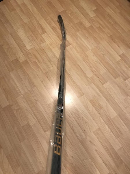 Brand new Alex Ovechkin pro stock Bauer supreme 1s stick