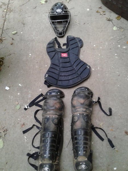 Rawlings Catcher's Protective Gear Adult