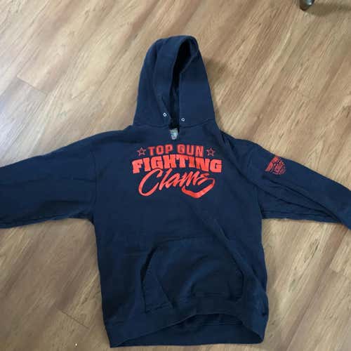 Top Gun Fighting Clams Sweatshirt - LARGE