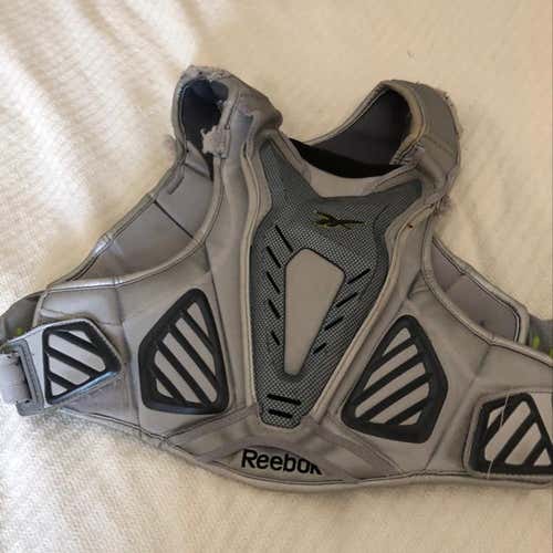 Reebok 9k Shoulder Pads