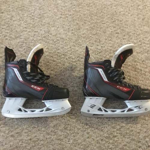 CCM Jetspeed 300 8.5D