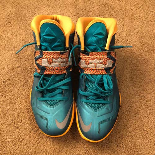 Nike LeBron Soldier 7 Turbo Green