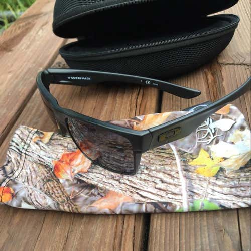 Oakley Two Face Sunglasses. Authentic Oakleys
