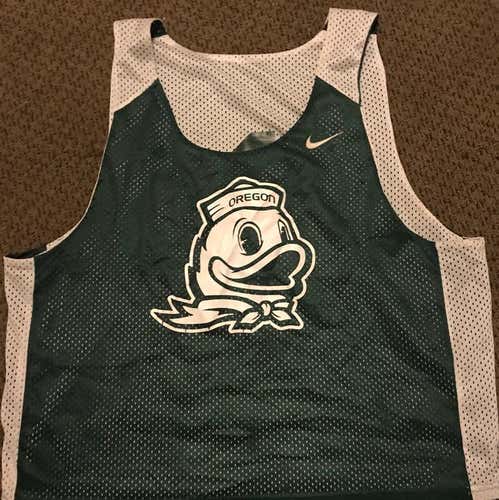 Oregon Men’s Lacrosse Practice Pinnie