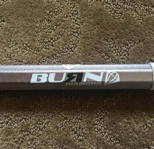 Warrior Burn Diamond Shaft - No Trades