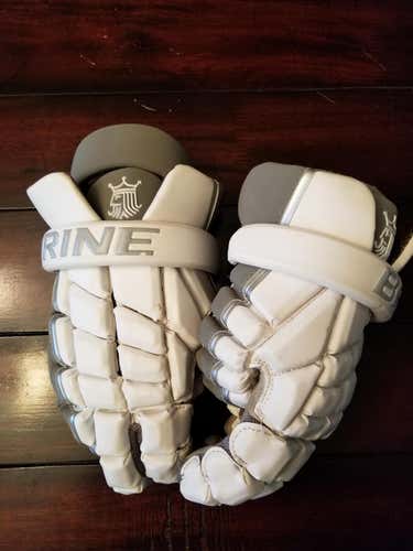 Brine Clutch Gloves