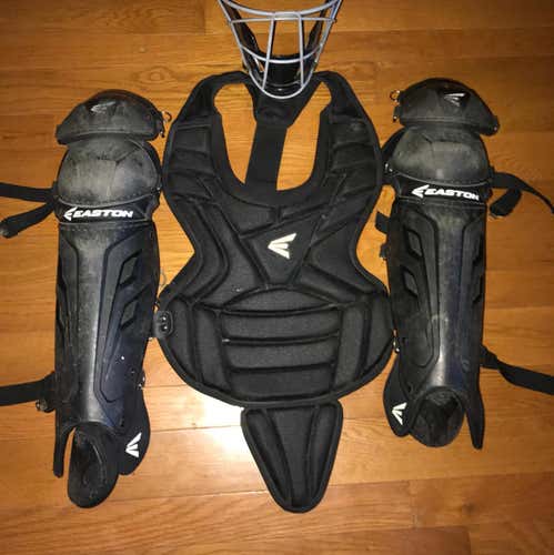 Youth Black Easton Catcher Gear