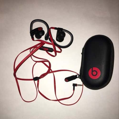 Used Wired Power Beats With Case
