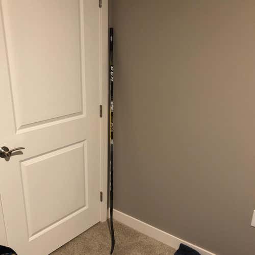 Brand New- Ccm SuperTacks P-28 75 Flex LH