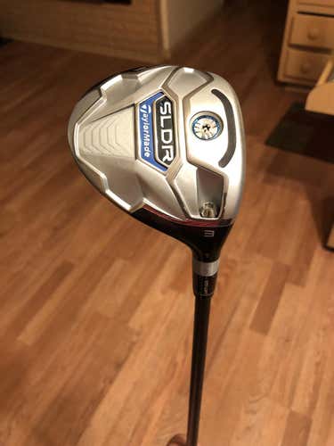 TaylorMade SLDR 3 Wood Righty X-Stiff