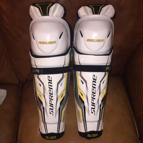 16” Bauer Supreme S190 Shins. Only Used Twice!