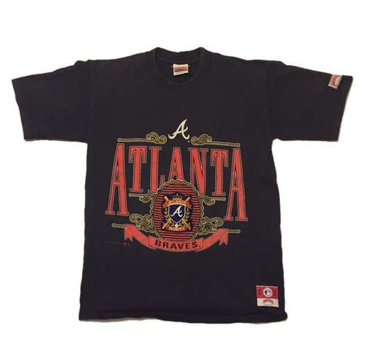Vintage Atlanta Braves Embroidered T-Shirt