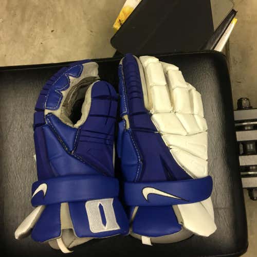 Duke Issued Used Nike Gloves