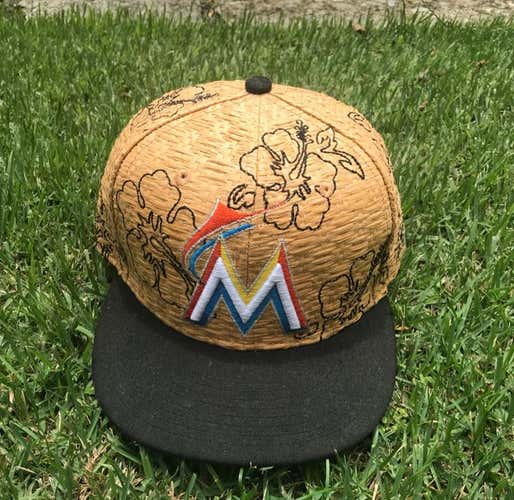 Rare- Discontinued Miami Marlins Straw Hawaiian Hat