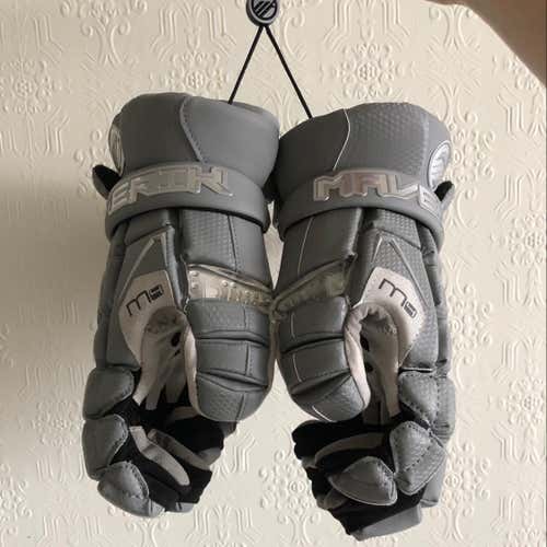 Grey Maverik m4 Gloves