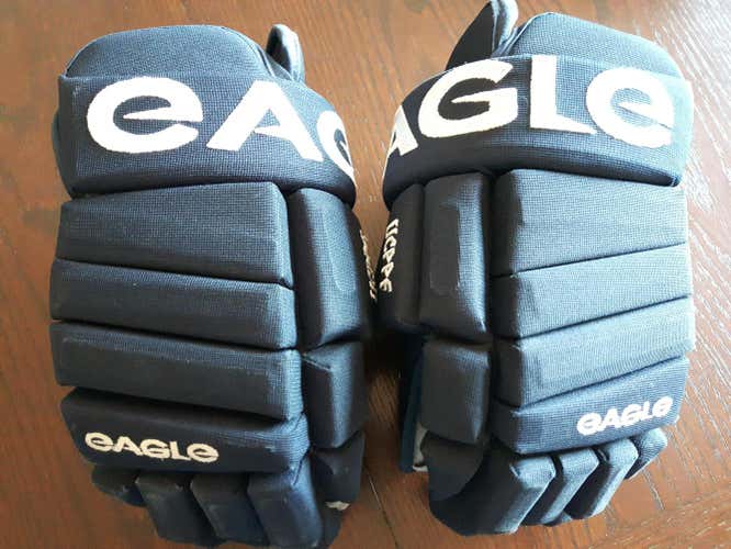 Eagle Gloves
