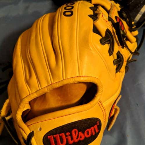 Wilson A2000