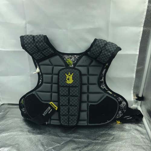 NEVER WORN Brine LoPro Shoulder Pads