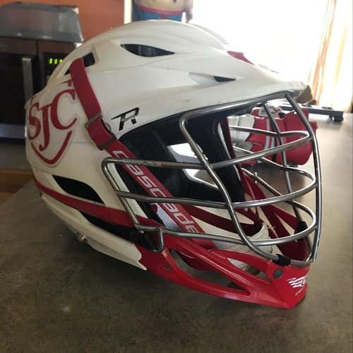 White/Red Cascade R