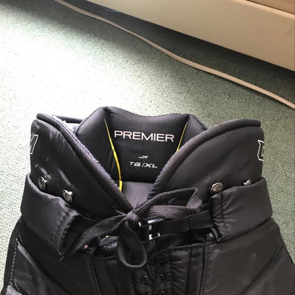 Junior XL CCM Goalie Pants