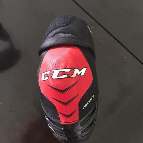 Ccm QLT 250 Elbow Pads