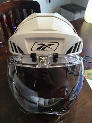 Reebok 8K Helmet