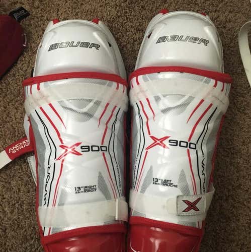 Bauer Vapor X900 JR 13” Shin Guards