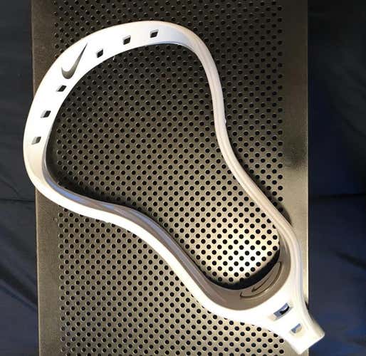 NEW Nike Lakota U White