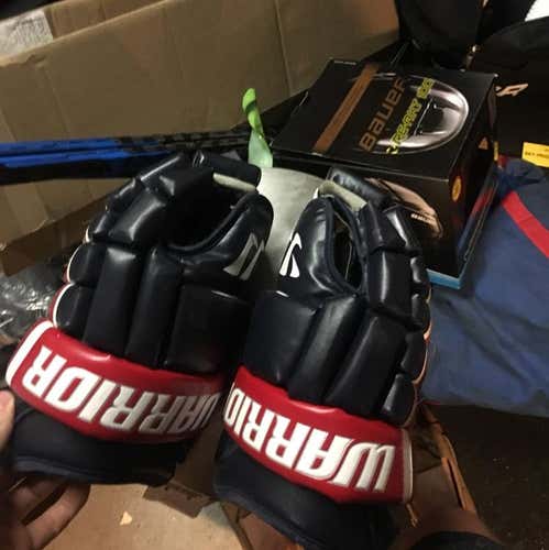 Warrior Hockey Gloves