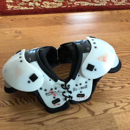 Riddell Warrior II shoulder Pads Weight 130