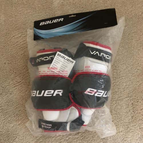 New Bauer Vapor 1x Knee Guards