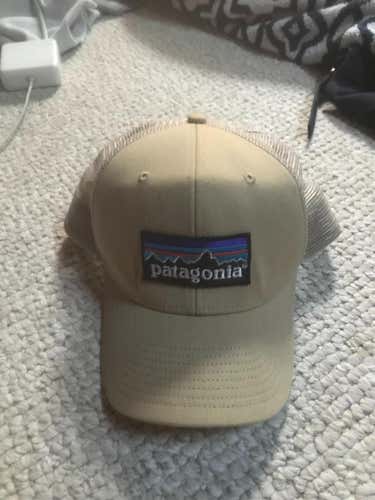 Patagoina Trucker Hat