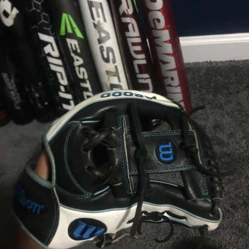 2016 Wilson A2000 GOTM October