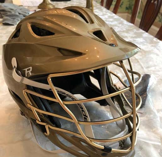 Notre Dame Team Issued Cascade R (BRAND NEW)