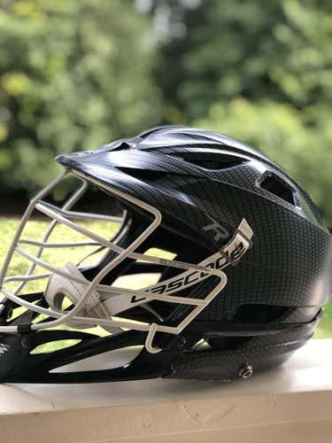 Carbon fiber finish Cascade R lacrosse helmet
