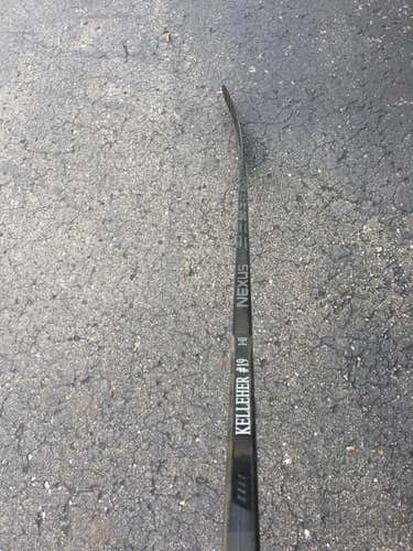 Bauer Nexus 1000 Tyler Kelleher Pro Stock Stick Right 87 Flex Senior