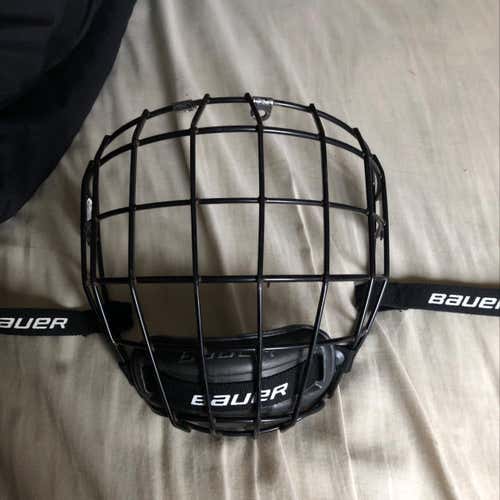 Bauer Profile II Black Cage Sz. Medium