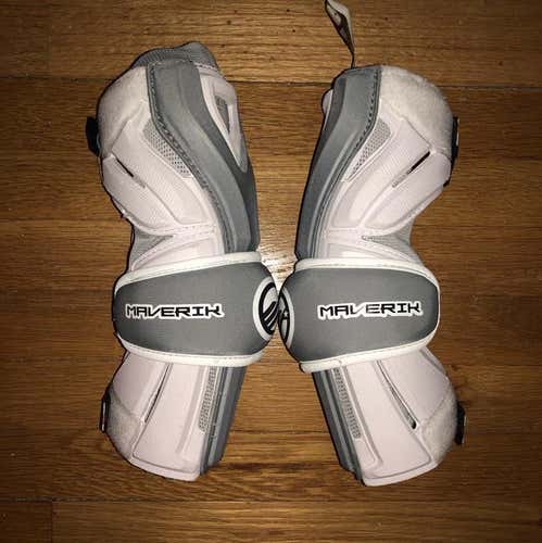 Maverik Rome Elbow Pads Brand New