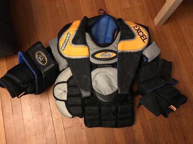 Brown JB2300 Goalie Chest Protector Senior large