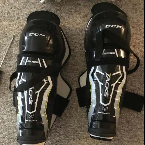 CCM Tacks 2052 Shin Pads